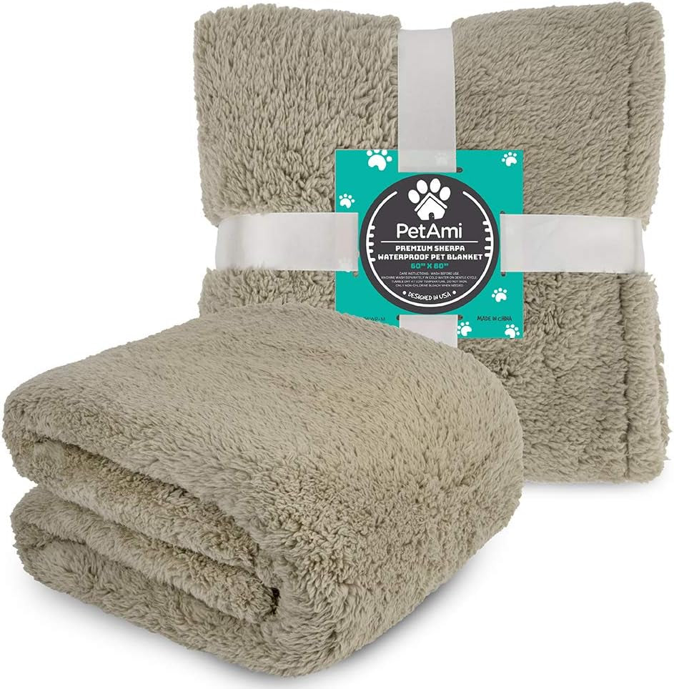 Fluffy Waterproof Dog Blanket Fleece | Soft Warm Pet Fleece Throw for Large Dogs and Cats | Fuzzy Plush Sherpa Throw Furniture Protector Sofa Couch Bed